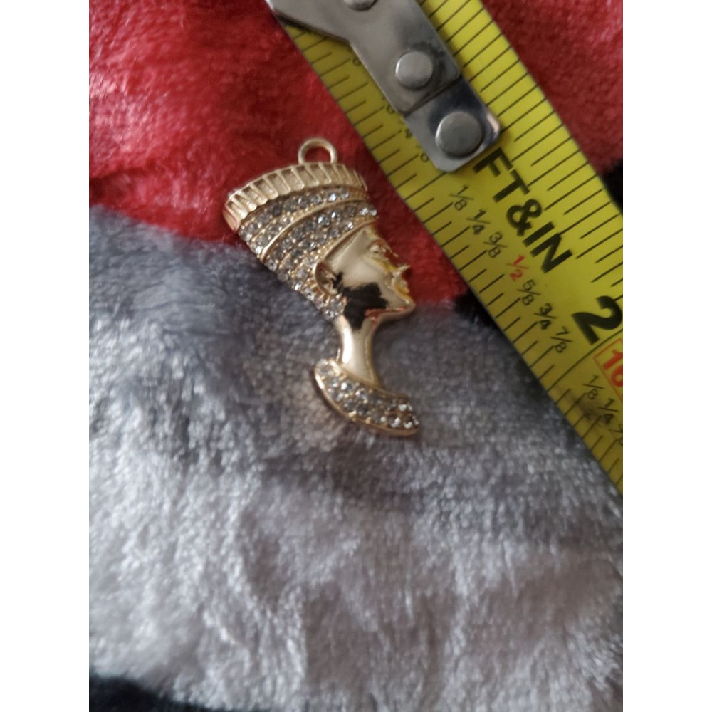 Gold Tone Nefertiti Pendant (pendant only) - Picture 2 of 2